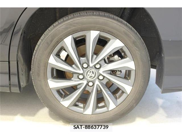 Toyota VOXY HYBRID 2023-02 7394822-23