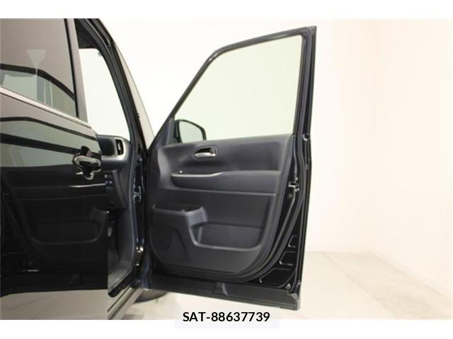 Toyota VOXY HYBRID 2023-02 7394822-27