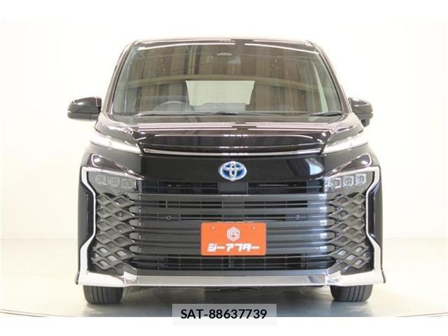 Toyota VOXY HYBRID 2023-02 7394822-6