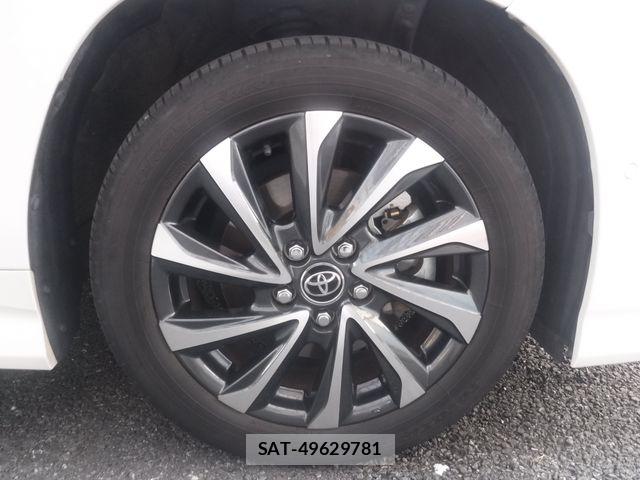 Toyota VOXY HYBRID 2023-03 7394825-28