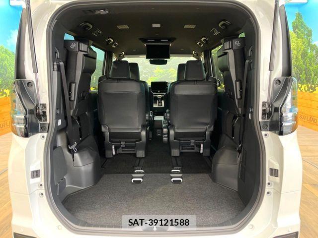 Toyota VOXY HYBRID 2025-11 7394790-10
