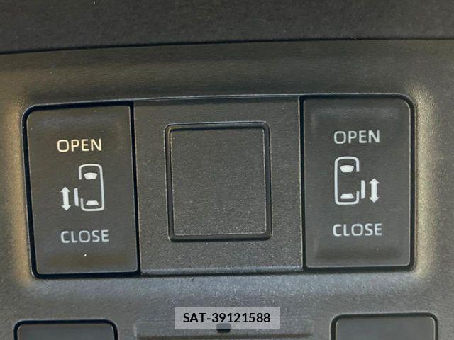 Toyota VOXY HYBRID 2025-11 7394790-6