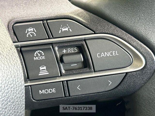 Toyota VOXY HYBRID 2023-08 7394803-6