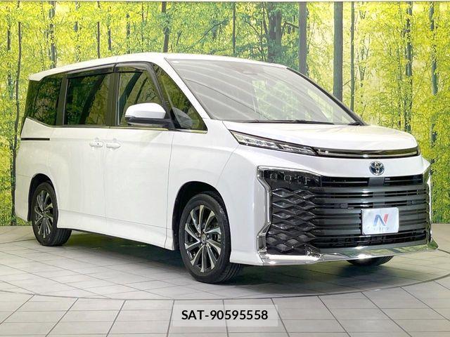 Toyota VOXY HYBRID 2023-08 7394794-15