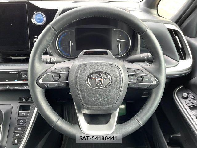 Toyota VOXY HYBRID 2023-07 7394807-11