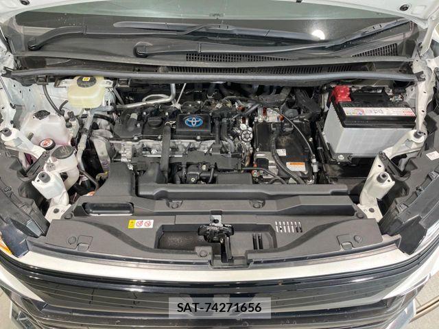 Toyota VOXY HYBRID 2024-08 7394795-18