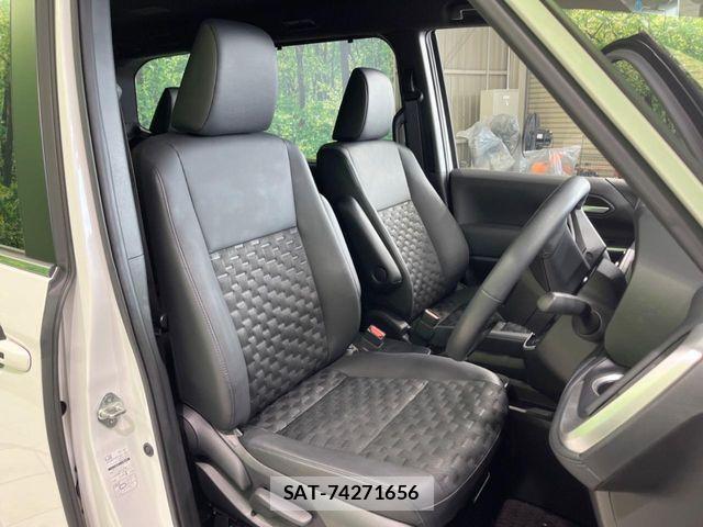 Toyota VOXY HYBRID 2024-08 7394795-7