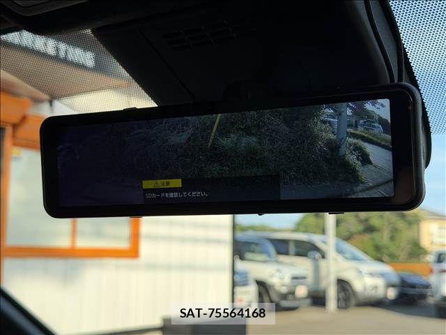 Toyota VOXY HYBRID 2024-05 7394796-15