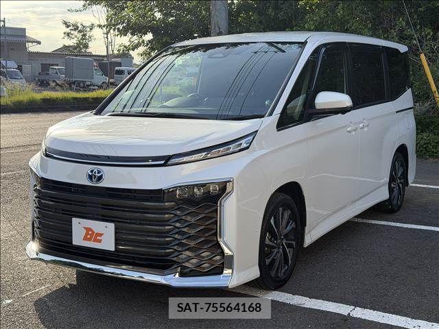Toyota VOXY HYBRID 2024-05 7394796-21