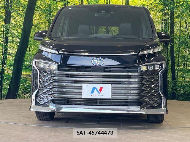 Toyota VOXY HYBRID 2023-06 7394821-14