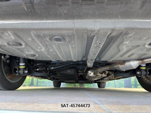 Toyota VOXY HYBRID 2023-06 7394821-19