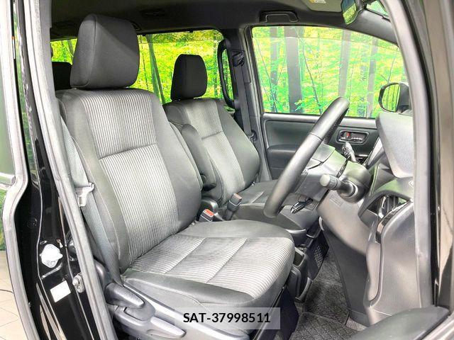 Toyota VOXY HYBRID 2020-07 7394826-9