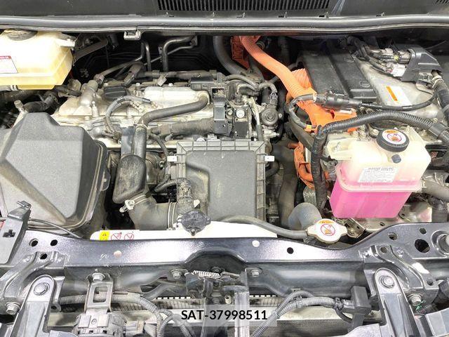 Toyota VOXY HYBRID 2020-07 7394826-19