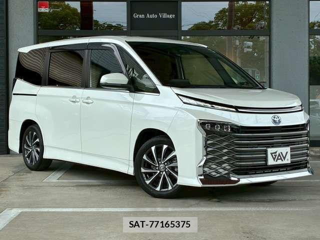 Toyota VOXY HYBRID 2022-09 7390995-6