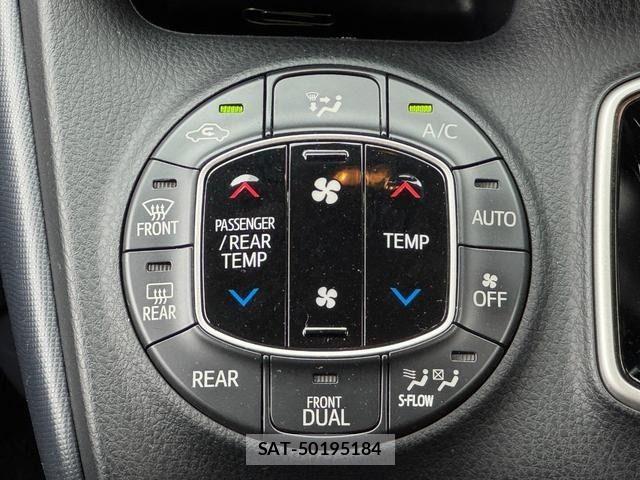 Toyota VOXY HYBRID 2014-05 7394833-23