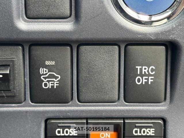 Toyota VOXY HYBRID 2014-05 7394833-24