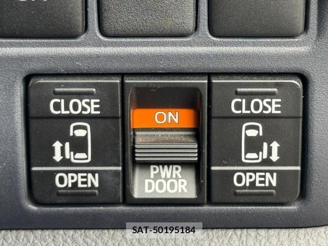 Toyota VOXY HYBRID 2014-05 7394833-25