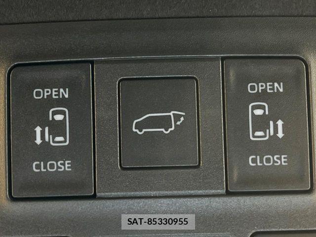 Toyota VOXY HYBRID 2025-06 7394789-5