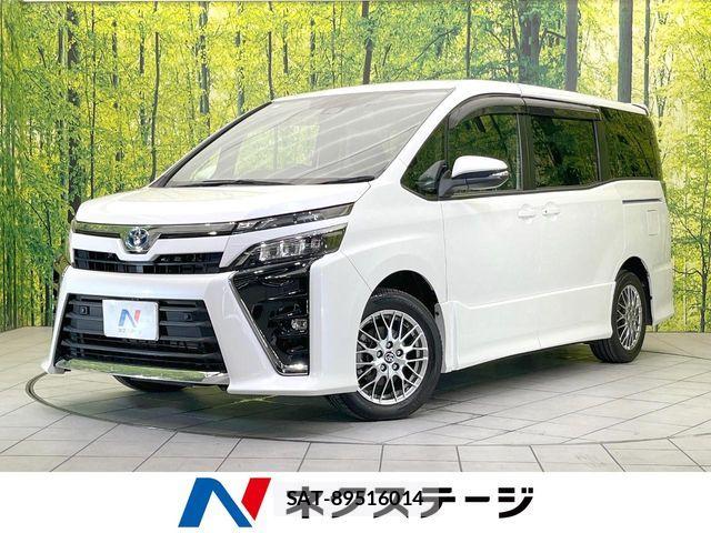Toyota VOXY HYBRID 2020-09 7394832-0