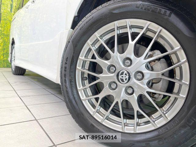 Toyota VOXY HYBRID 2020-09 7394832-13