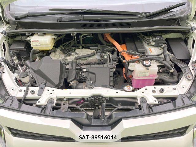 Toyota VOXY HYBRID 2020-09 7394832-18