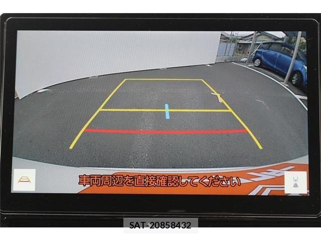Toyota VOXY HYBRID 2023-06 7394824-4