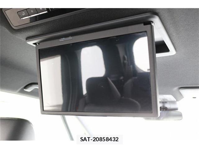Toyota VOXY HYBRID 2023-06 7394824-5