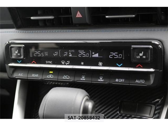 Toyota VOXY HYBRID 2023-06 7394824-7