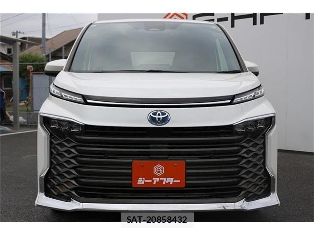 Toyota VOXY HYBRID 2023-06 7394824-8