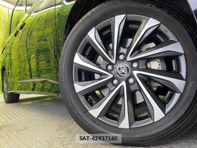 Toyota VOXY HYBRID 2024-01 7394793-13