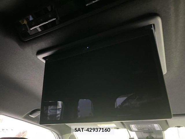 Toyota VOXY HYBRID 2024-01 7394793-6