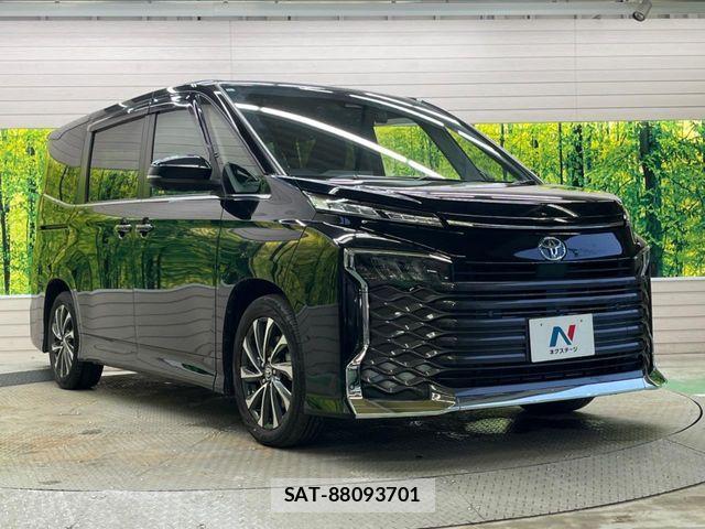 Toyota VOXY HYBRID 2024-03 7394823-15