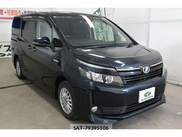 Toyota VOXY HYBRID 2014-05 7394838-0