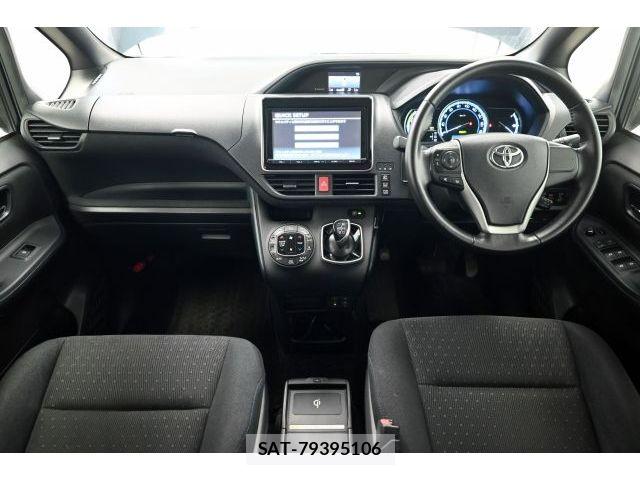 Toyota VOXY HYBRID 2014-05 7394838-7
