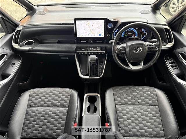 Toyota VOXY HYBRID 2022-04 7458792-1
