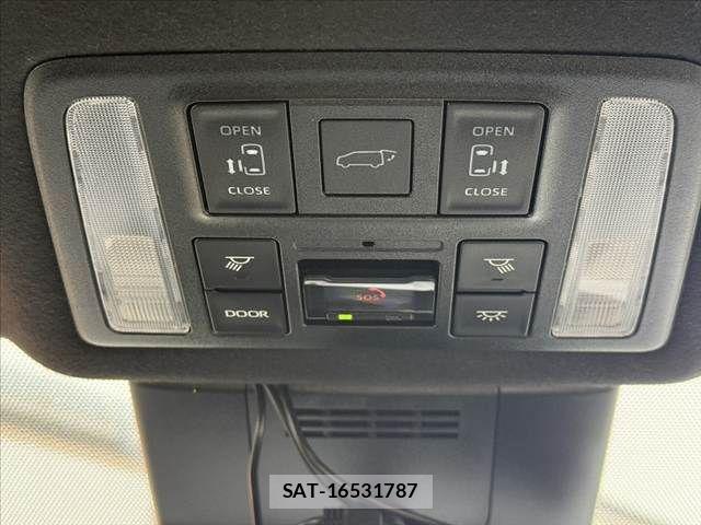 Toyota VOXY HYBRID 2022-04 7458792-25