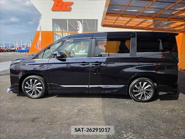 Toyota VOXY HYBRID 2024-11 7458775-10