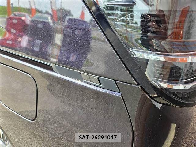 Toyota VOXY HYBRID 2024-11 7458775-24