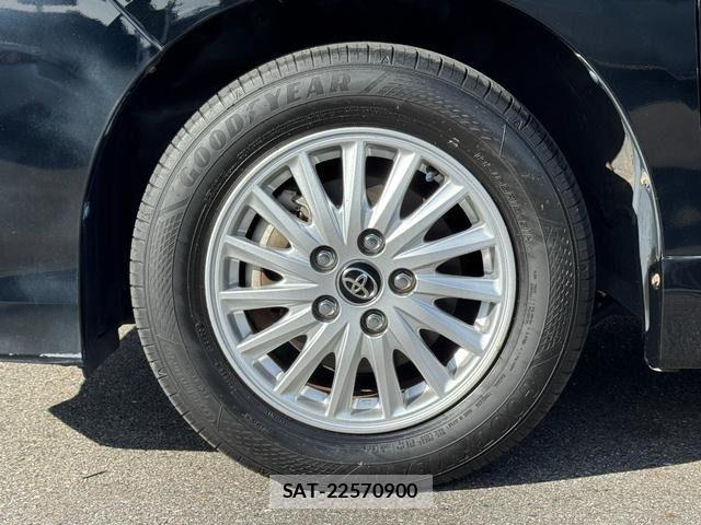 Toyota VOXY HYBRID 2015-08 7458804-7
