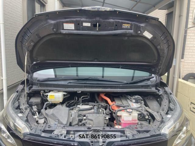 Toyota VOXY HYBRID 2017-07 7458799-25
