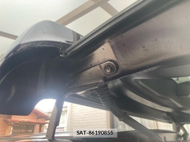 Toyota VOXY HYBRID 2017-07 7458799-7