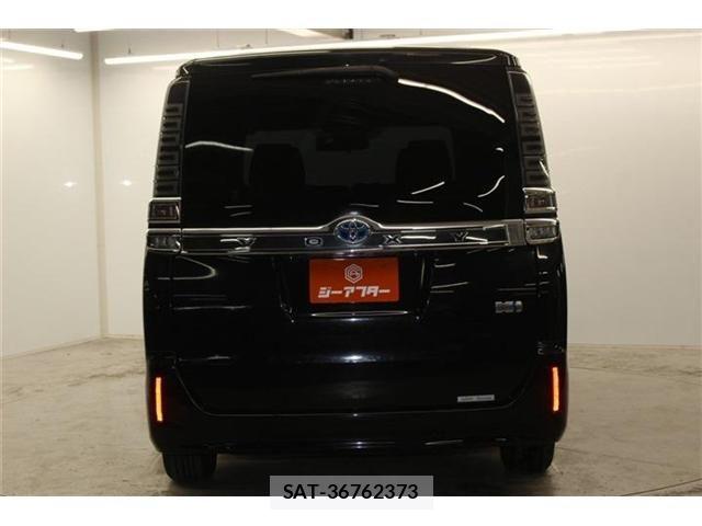 Toyota VOXY HYBRID 2017-09 7458811-5