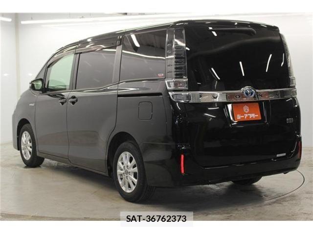 Toyota VOXY HYBRID 2017-09 7458811-6