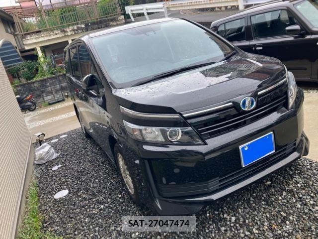 Toyota VOXY HYBRID 2017-04 7458810-0