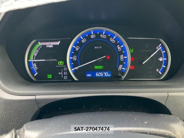 Toyota VOXY HYBRID 2017-04 7458810-18