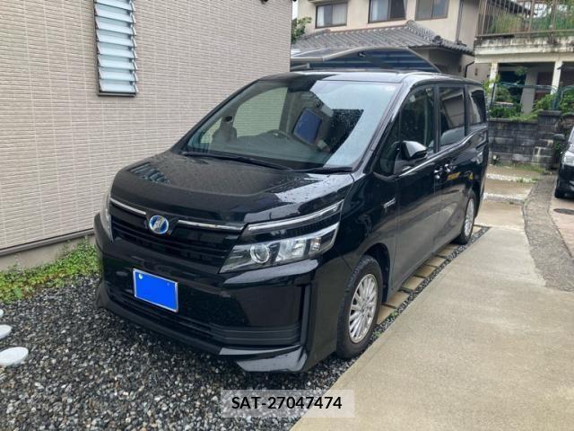 Toyota VOXY HYBRID 2017-04 7458810-2