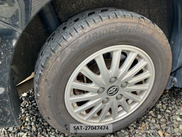Toyota VOXY HYBRID 2017-04 7458810-7