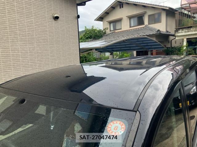 Toyota VOXY HYBRID 2017-04 7458810-8