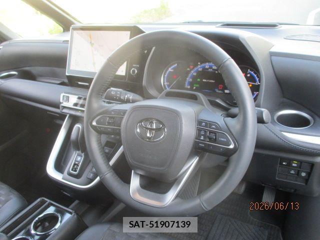 Toyota VOXY HYBRID 2025-03 7458779-22