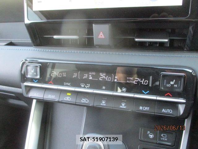 Toyota VOXY HYBRID 2025-03 7458779-25